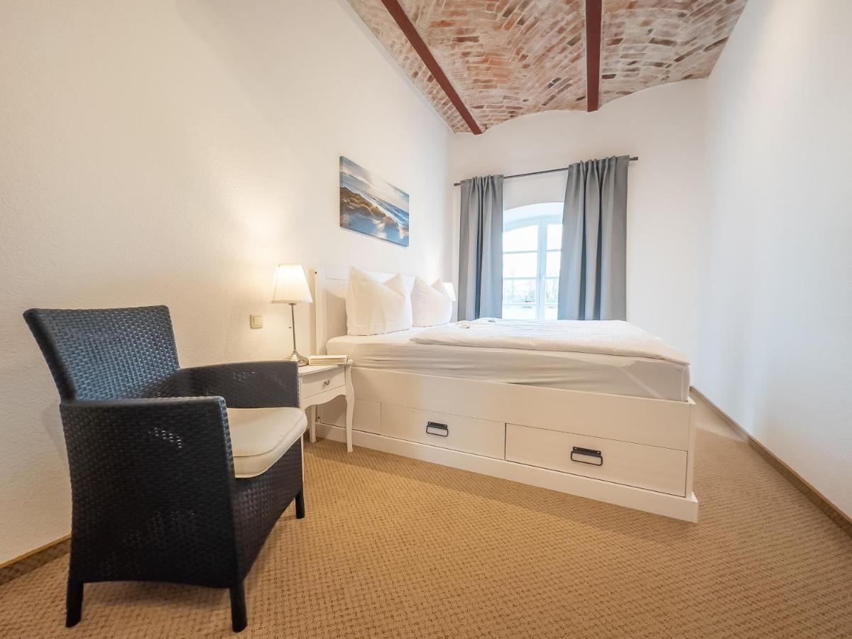 Gut Vorwerk Apartment Sagard Exterior foto