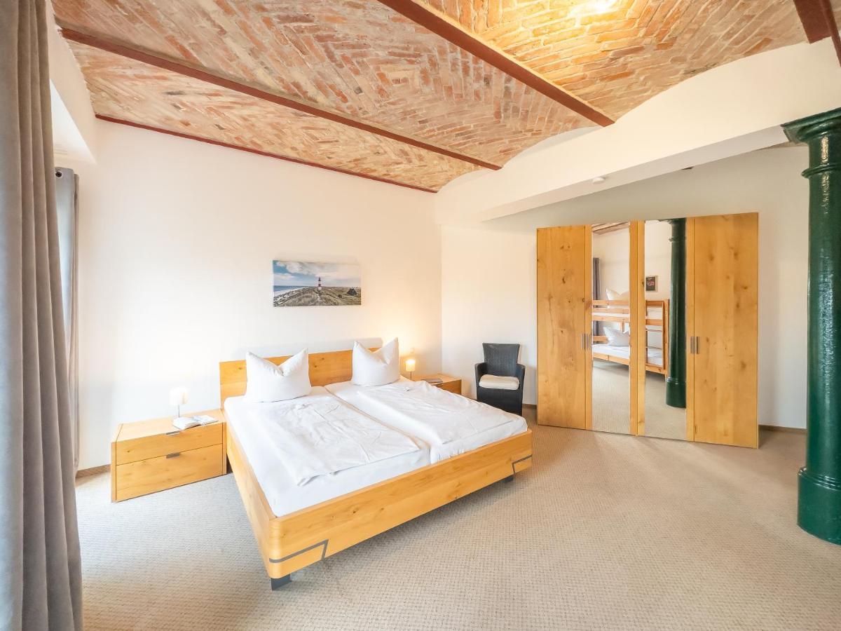 Gut Vorwerk Apartment Sagard Exterior foto