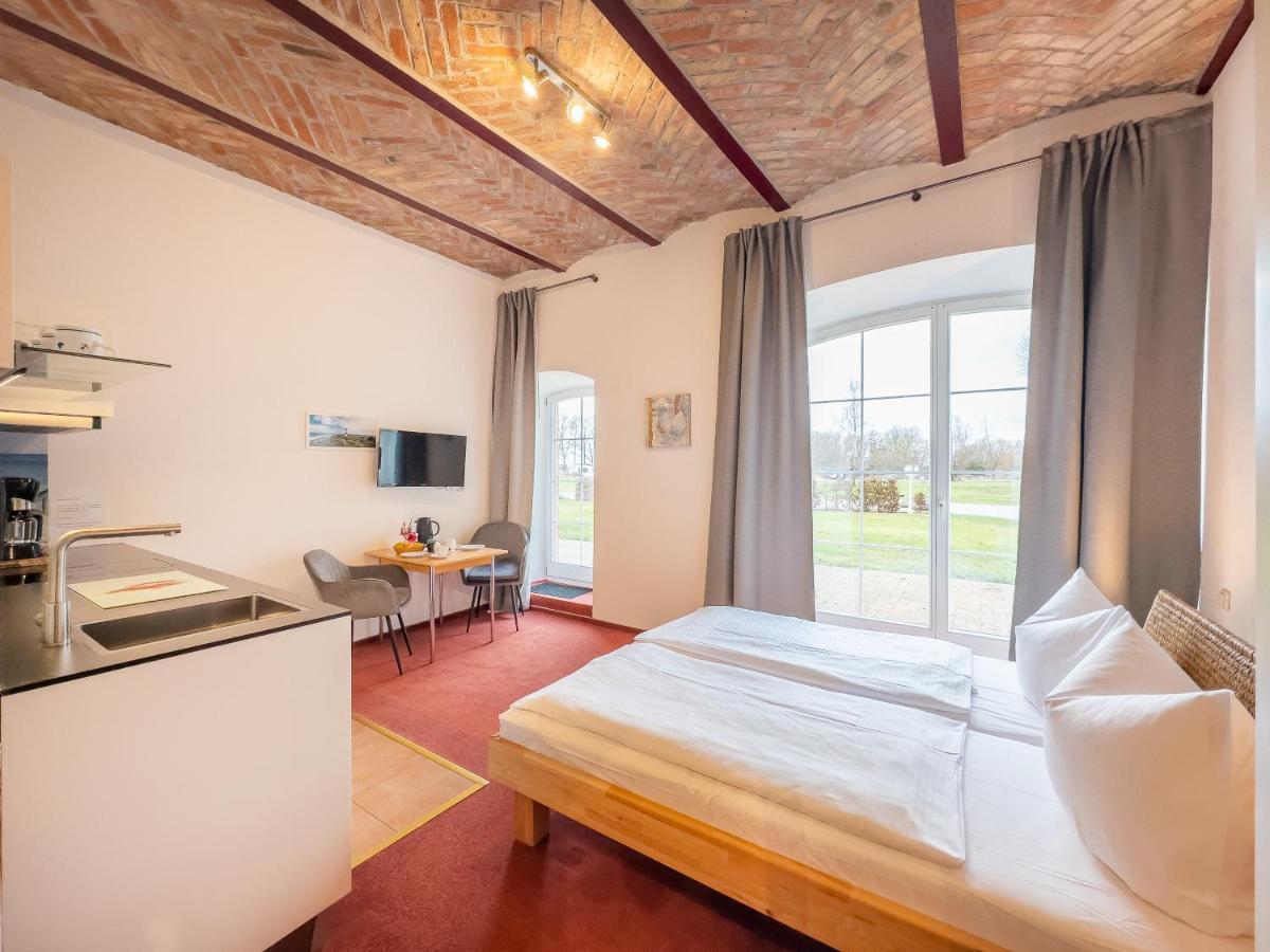 Gut Vorwerk Apartment Sagard Exterior foto