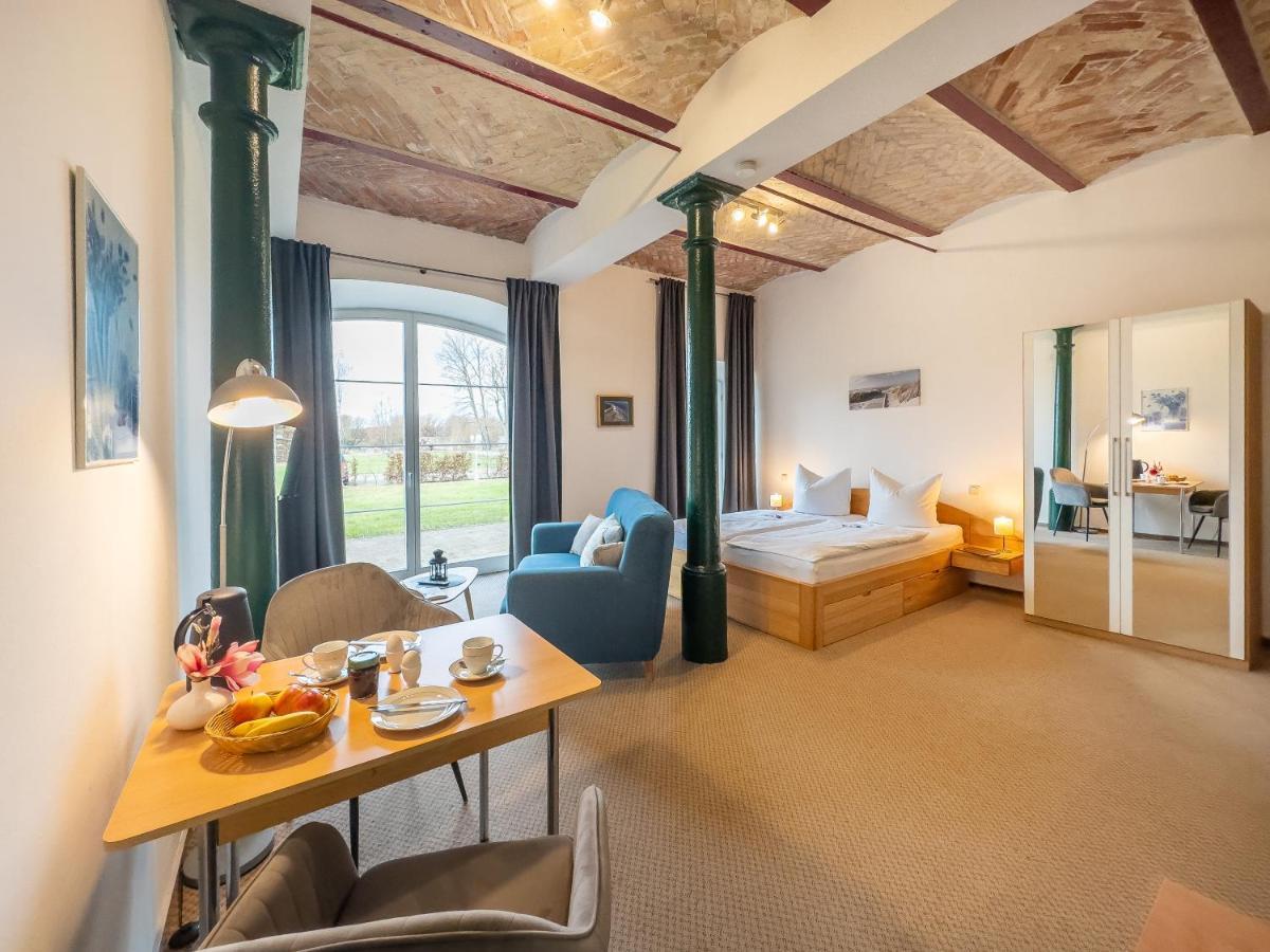 Gut Vorwerk Apartment Sagard Exterior foto